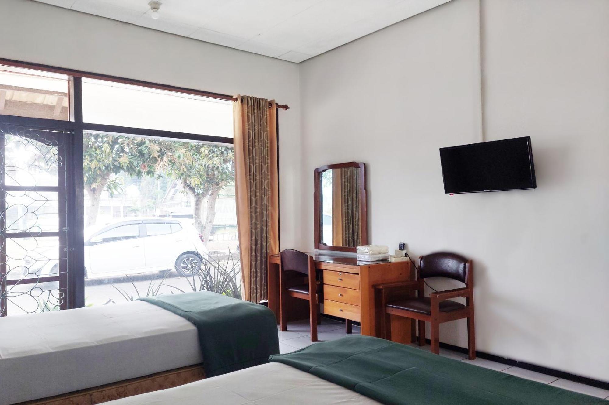 Vanda Villa Batu Luaran gambar