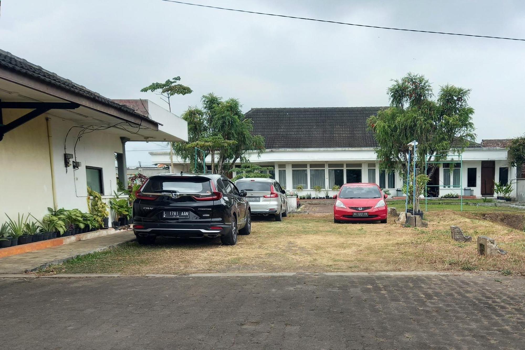 Vanda Villa Batu Luaran gambar