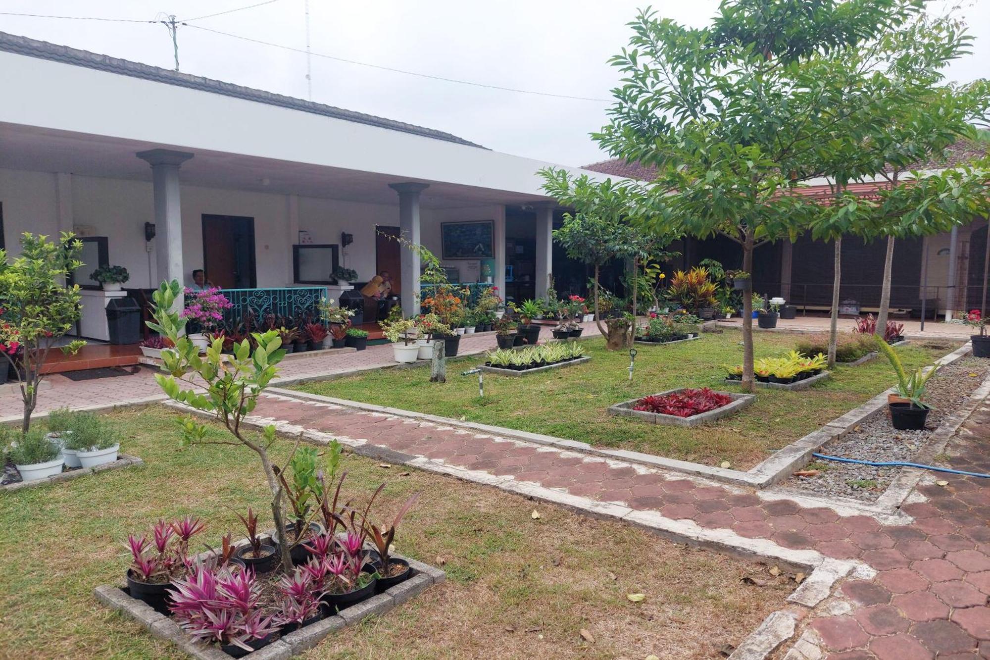 Vanda Villa Batu Luaran gambar